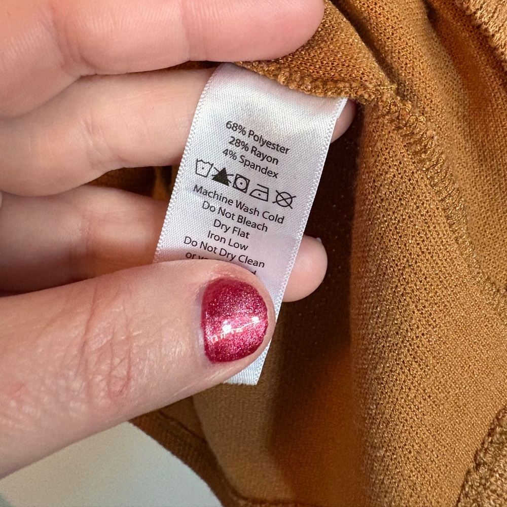 LuLaRoe Farrah Knit Tank Bundle (2) - Picture 7 of 10